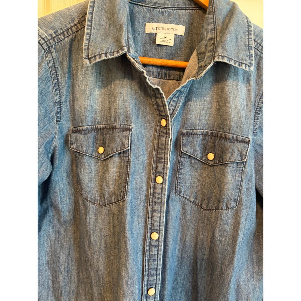 Liz Claiborne Denim Pearl Snap Shirt Vintage 1990s Western Cotton Top Medium - Picture 2 of 5